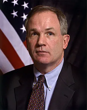 Legendary Lawyer Patrick Fitzgerald Returns to Legal Battle in High-Stakes Defense of James Comey