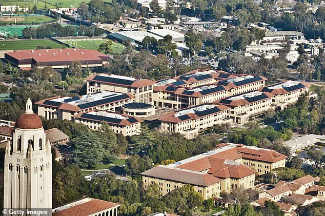 Chinese Families Relocate to U.S. Seeking Ivy League Opportunities Amid Education System Challenges
