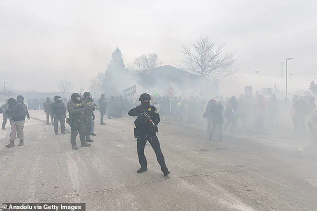 Limited Access: Defense Officials Disclose Standby Order for Paratroopers as Protests Intensify