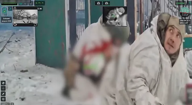 Ukrainian-Made Combat Robot Captures Russian Troops in Surrender (Droid TW-7.62)