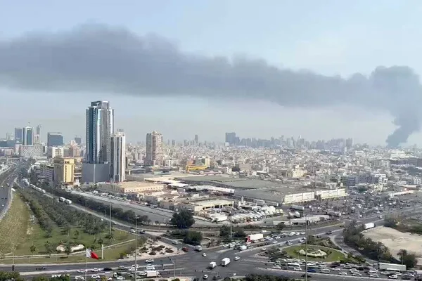 Iranian Attack on Manama's Residential Buildings Prompts Evacuations and Emergency Response