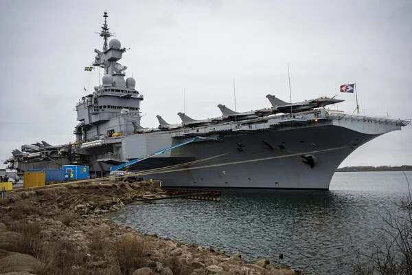 France's Charles de Gaulle Deploys to Eastern Mediterranean Amid Escalating Iran-Israel-U.S. Tensions