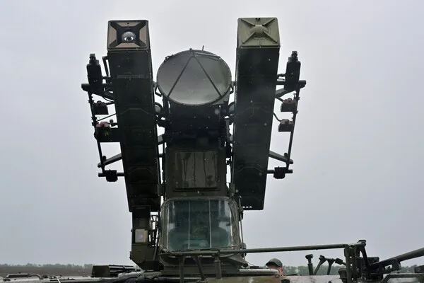 UAE Air Defense Systems Intercept 15 Ballistic Missiles and 119 UAVs in Major March 7 Confrontation, Says Ministry