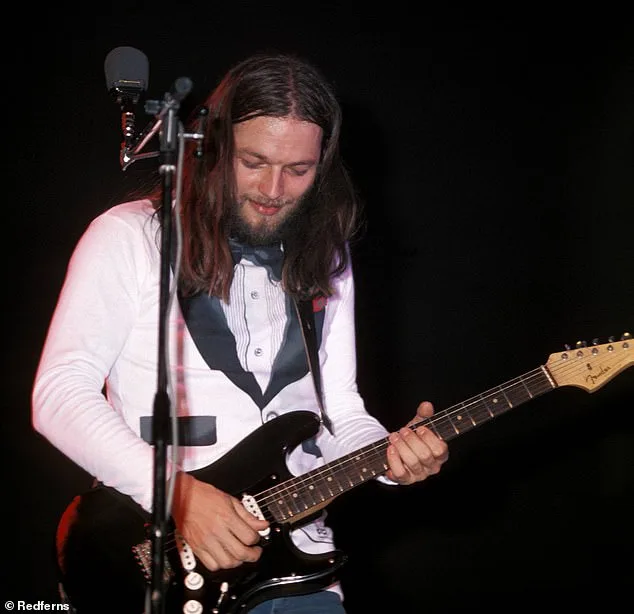 David Gilmour's Black Stratocaster Sells for £10.9 Million at Christie's — New Record for Most Expensive Guitar Ever