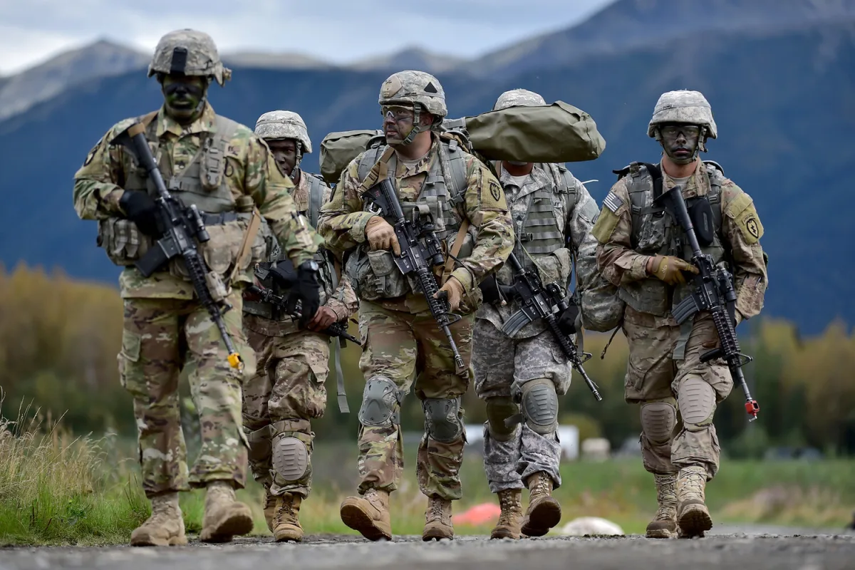 U.S. Accelerates Middle East Deployment Amid Rising Tensions with Iran