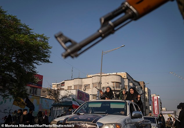 Saudi Arabia and UAE secretly strike Iranian oil targets